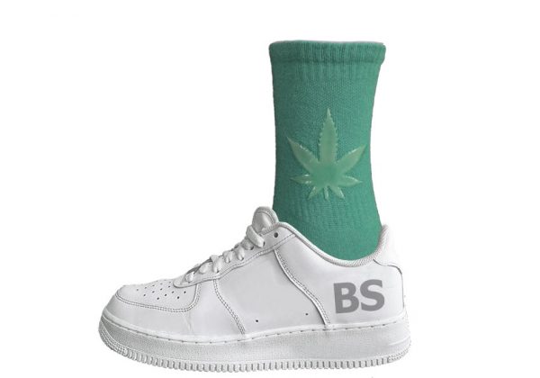 cannabis-bluesky-neon-socks-green